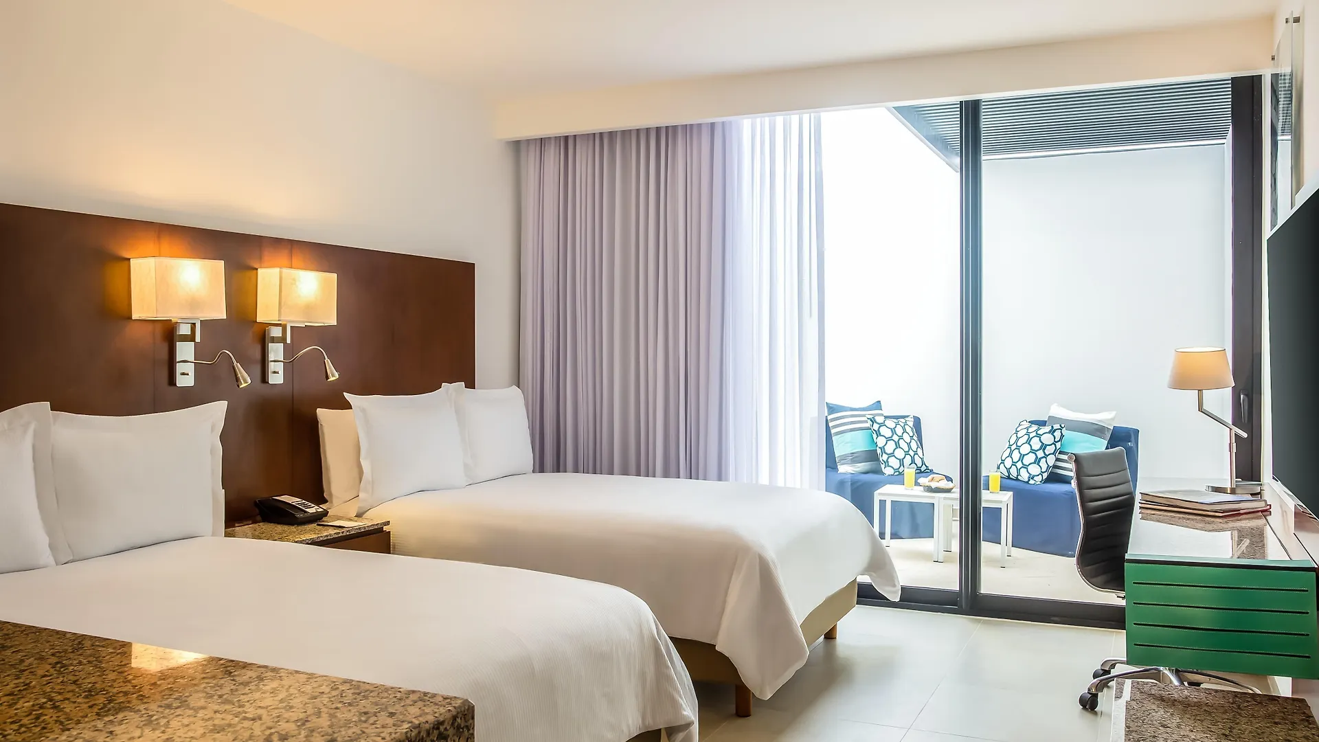 Fiesta Inn Playa del Carmen