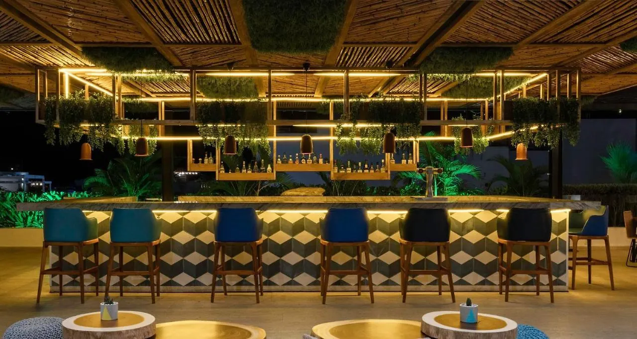 Fiesta Inn Πλάγια Ντελ Κάρμεν Ξενοδοχείο